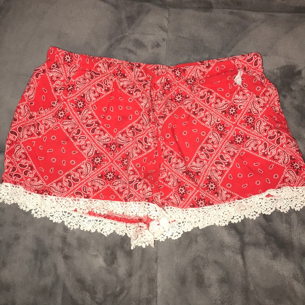 Red bandanna print soft shorts